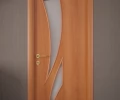 Дверь ламинированная Экодвери Миланский орех стекло листовое ДО-126 2000x600 2